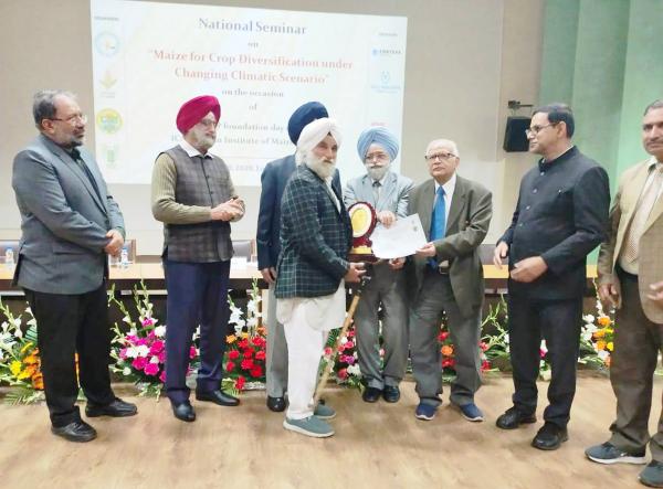 KVK, Tarn Taran associated dairy farmer honoured at National Seminar